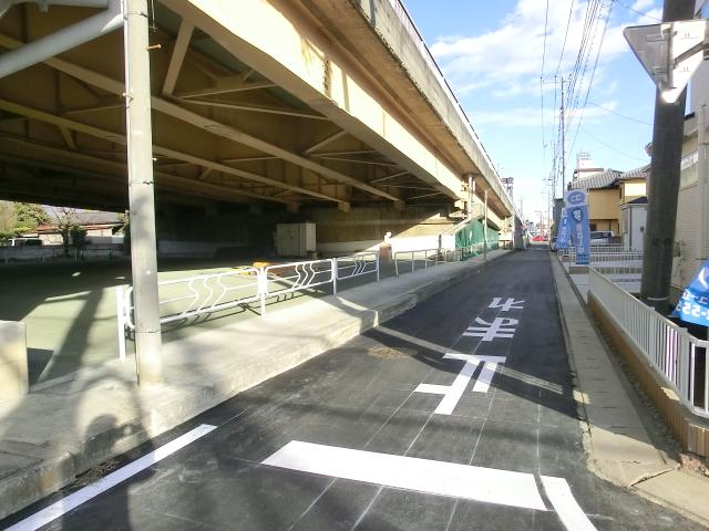 Local photos, including front road