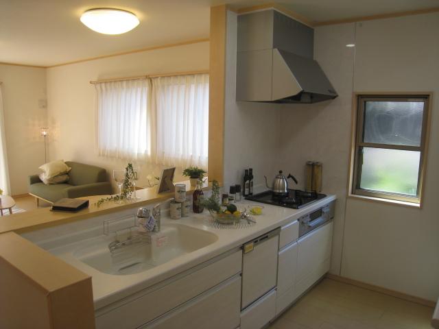 Same specifications photo (kitchen). Same specifications