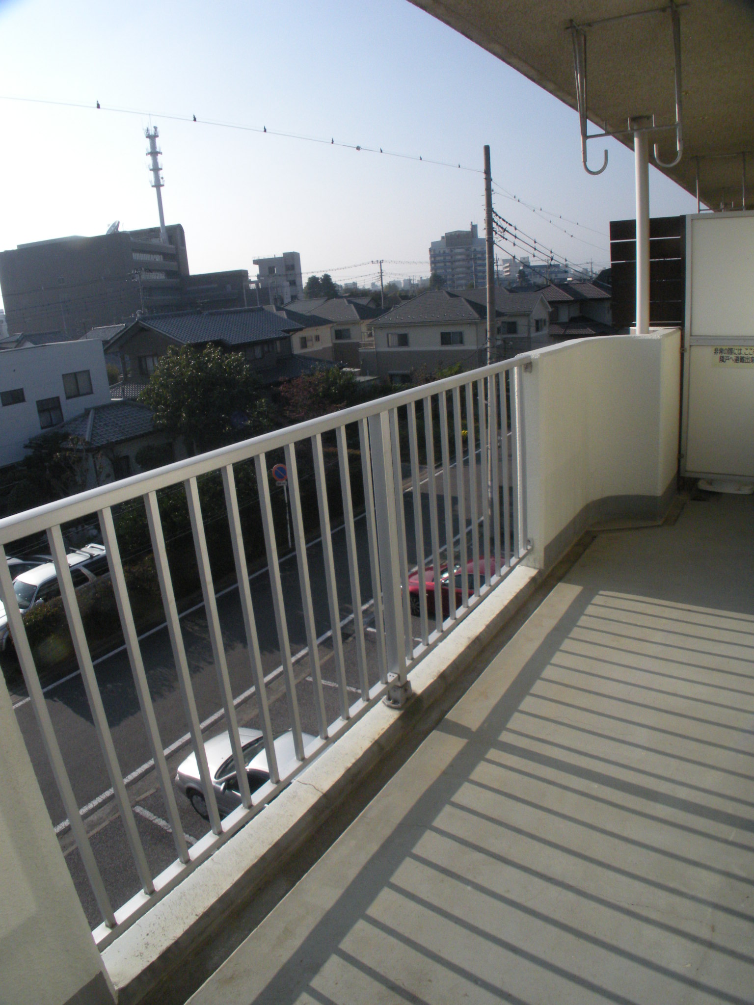 Balcony. Good per yang