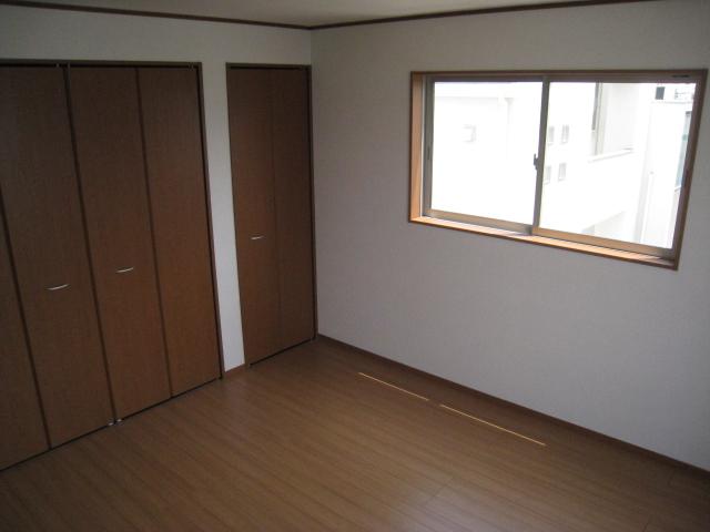 Non-living room. Indoor (September 2013) Shooting