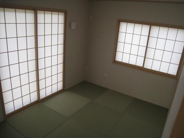 Non-living room. Indoor (September 2013) Shooting