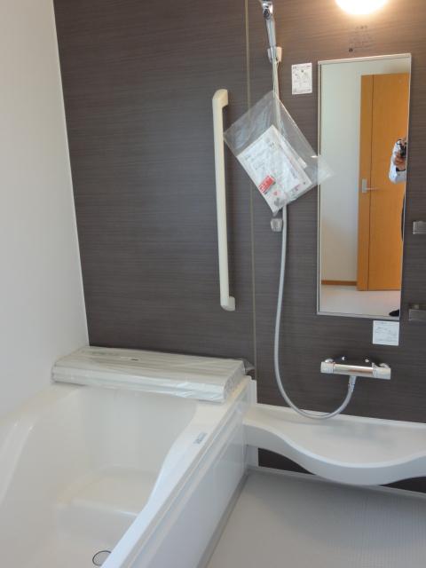 Bathroom. 1 pyeong type of full Otobasu! Button one hot water filling in OK! 
