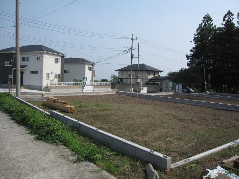 Other local. Local (August 2013) Shooting