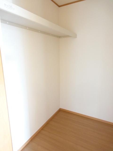 Receipt. The main bedroom WIC! 