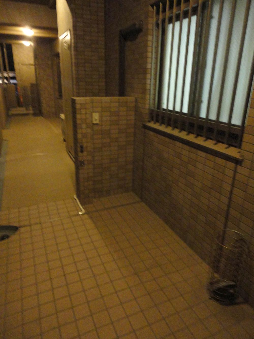 Entrance. Lobby (December 2013 shooting)