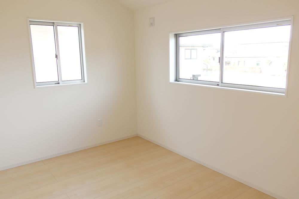 Non-living room. 2 Kaiyoshitsu