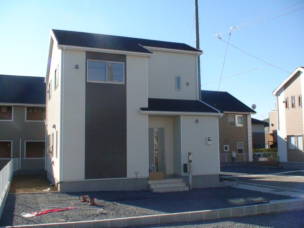 Local appearance photo. ( 5 Building) (12 May 2014) Shooting