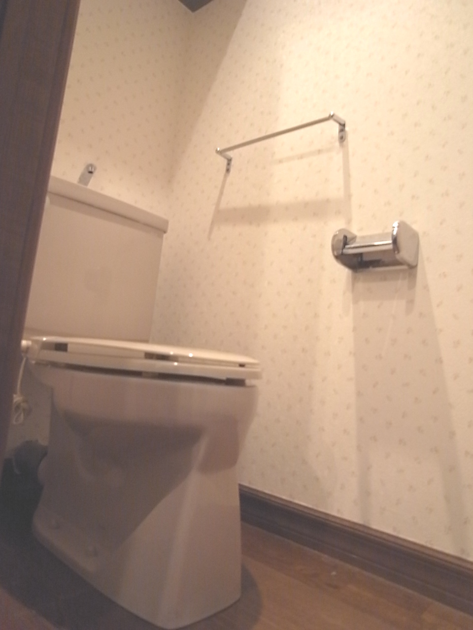 Toilet. Maebashi Nishikatakai cho Akkora Rent indoor toilet ・ Washlet