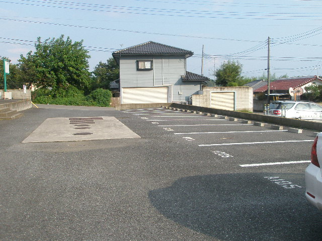 Parking lot