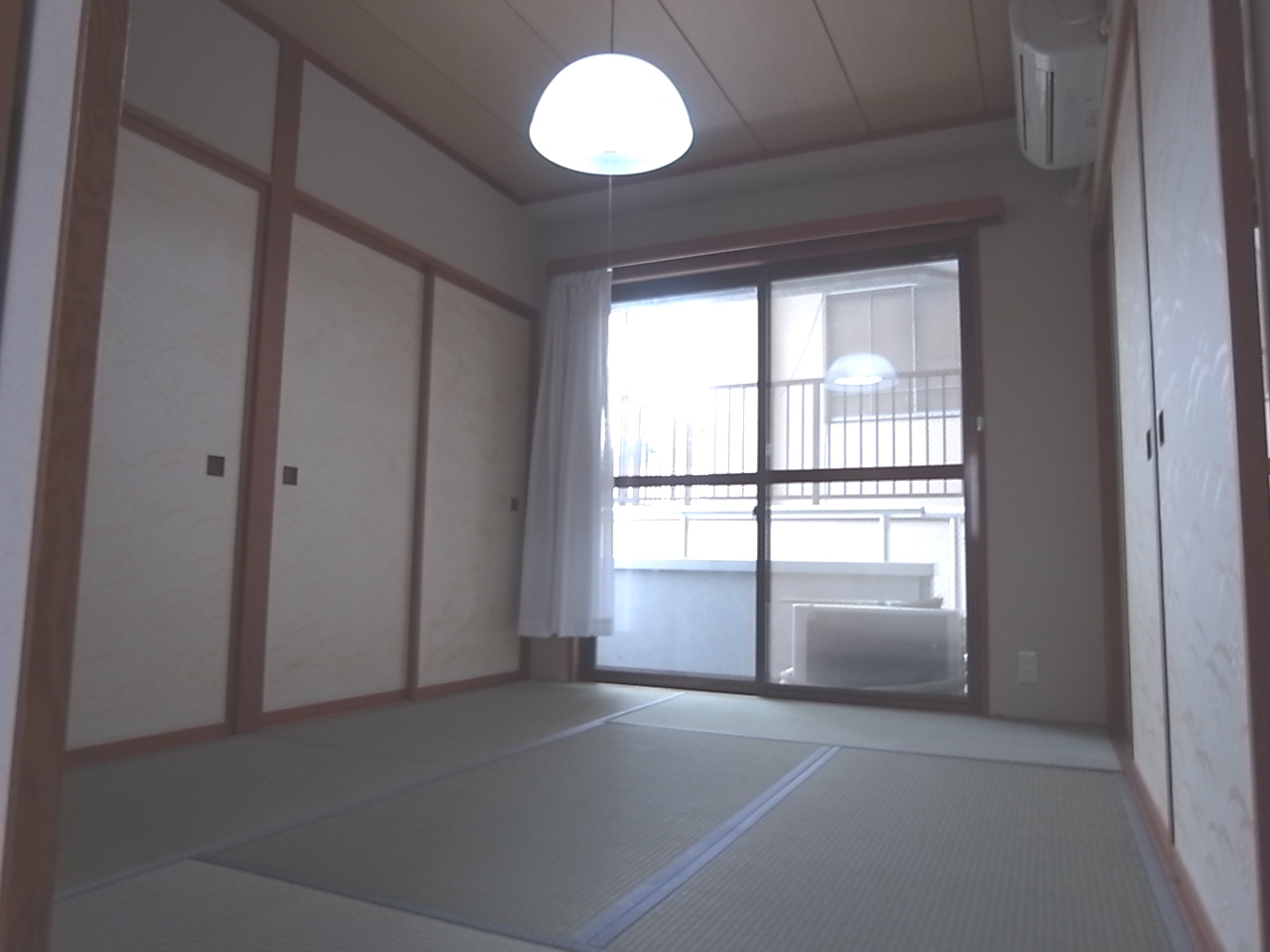 Living and room. Maebashi Nishikatakai cho Akkora Rent room Western-style room flooring 3