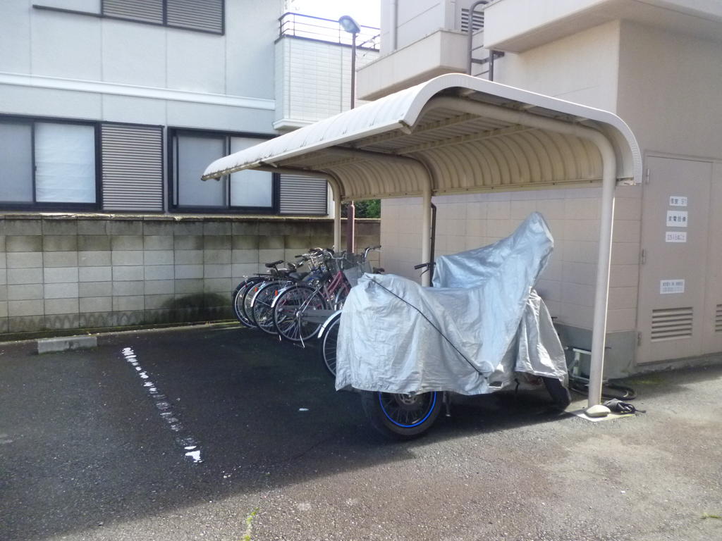 Other common areas. Bicycle-parking space