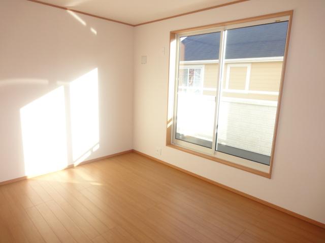 Non-living room. 2 Kaiyoshitsu (same specifications)