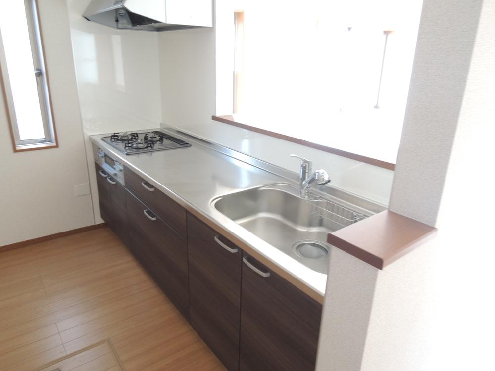 Kitchen. 1 Building Indoor photo Face-to-face kitchen