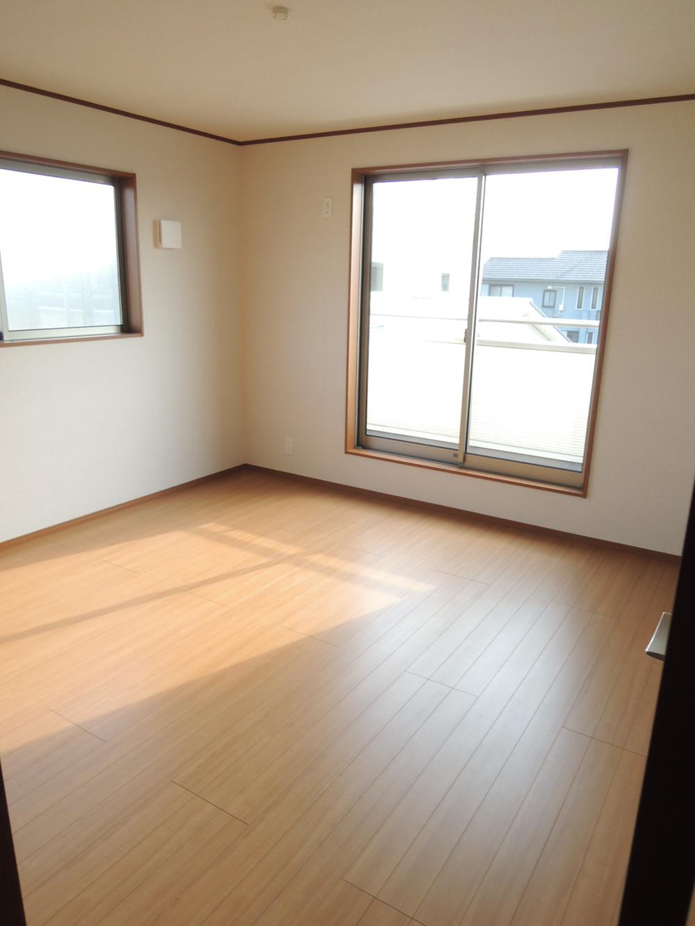 Non-living room. 4 Building Indoor photo