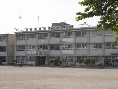Primary school. 1400m to Maebashi City Hosoi Elementary School