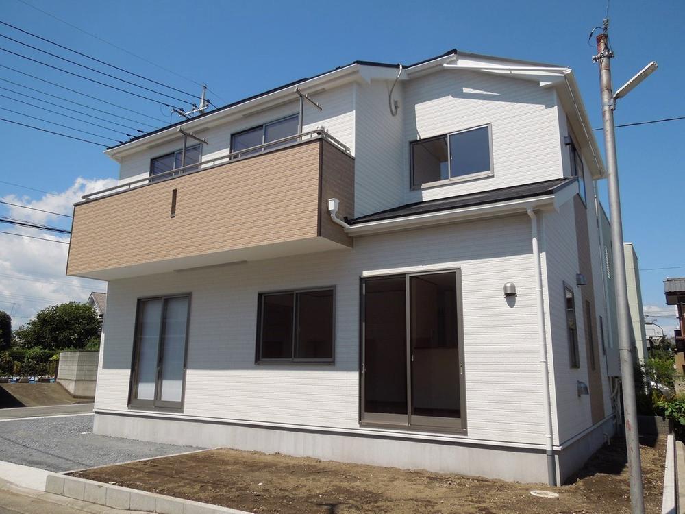 Same specifications photos (appearance). Same specifications