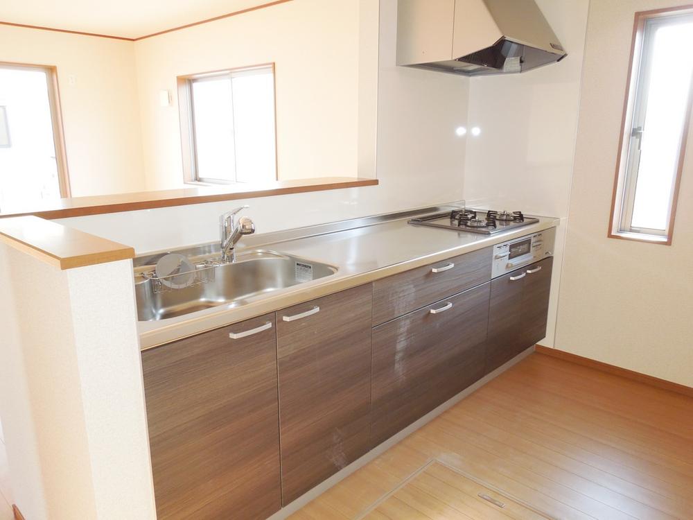 Same specifications photo (kitchen). Same specifications