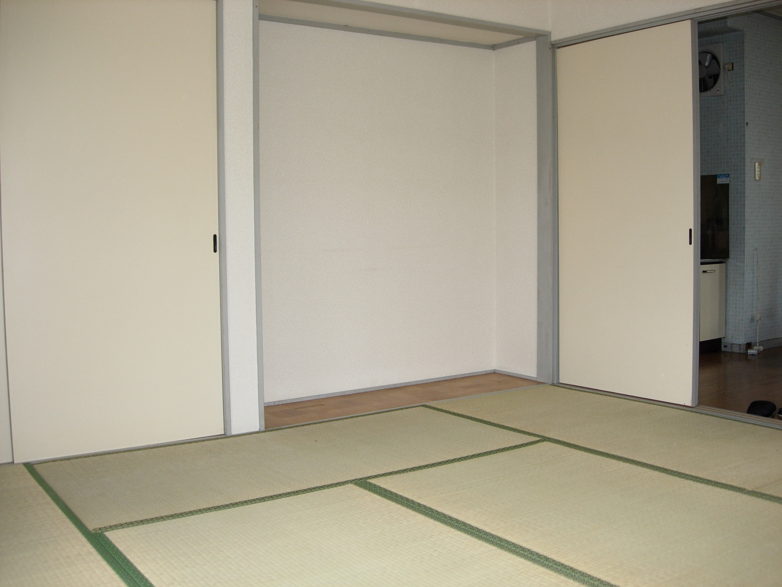 Other room space. If you loose, Again it is a Japanese-style room.