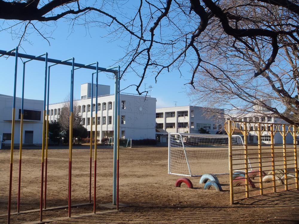 Primary school. Oizumi Municipal North Elementary School area