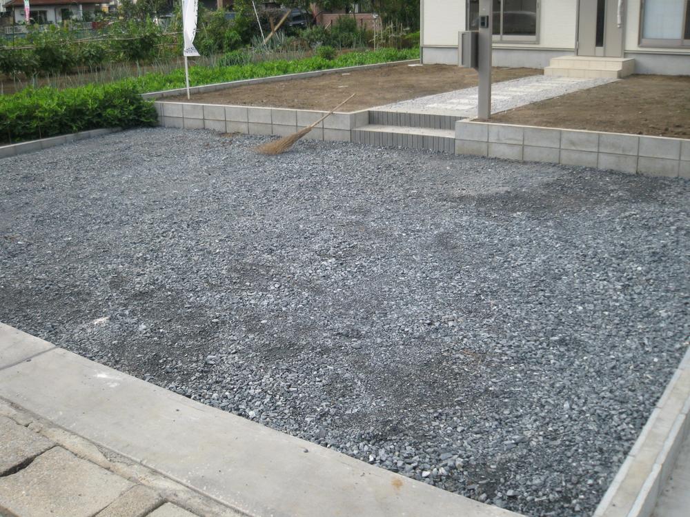 Parking lot. Local (September 2013) Shooting