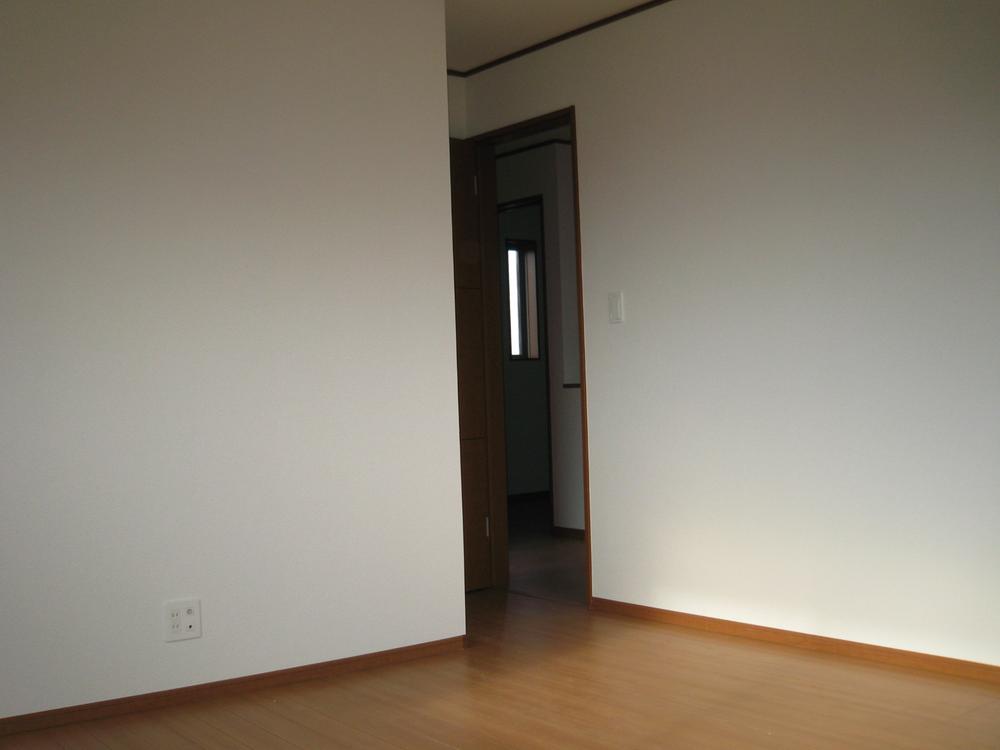 Non-living room. Indoor (September 2013) Shooting