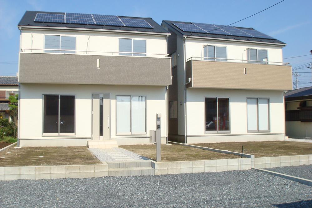 Local appearance photo. Local (10 May 2013) Shooting