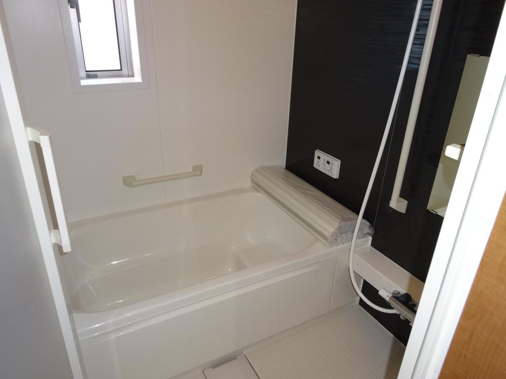 Bathroom. Building 3