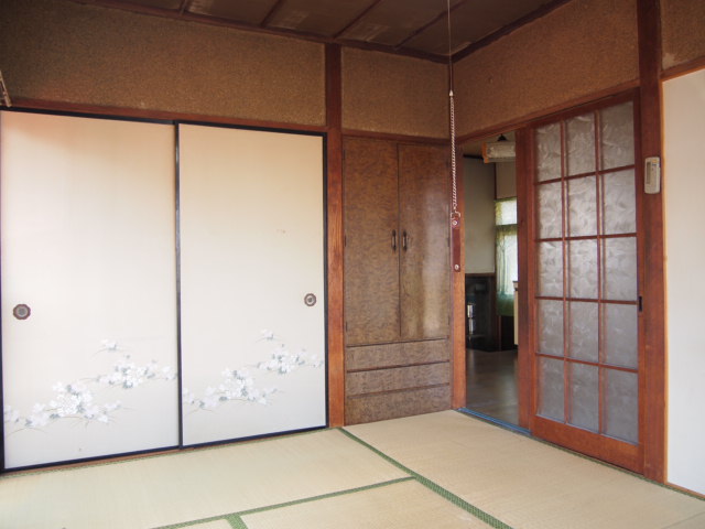 Living and room