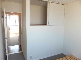 Living and room. 2F north.  ※ Air conditioning ・ curtain ・ Not attached lighting equipment, etc..