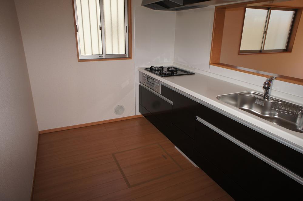 Kitchen. Indoor (September 2013) Shooting