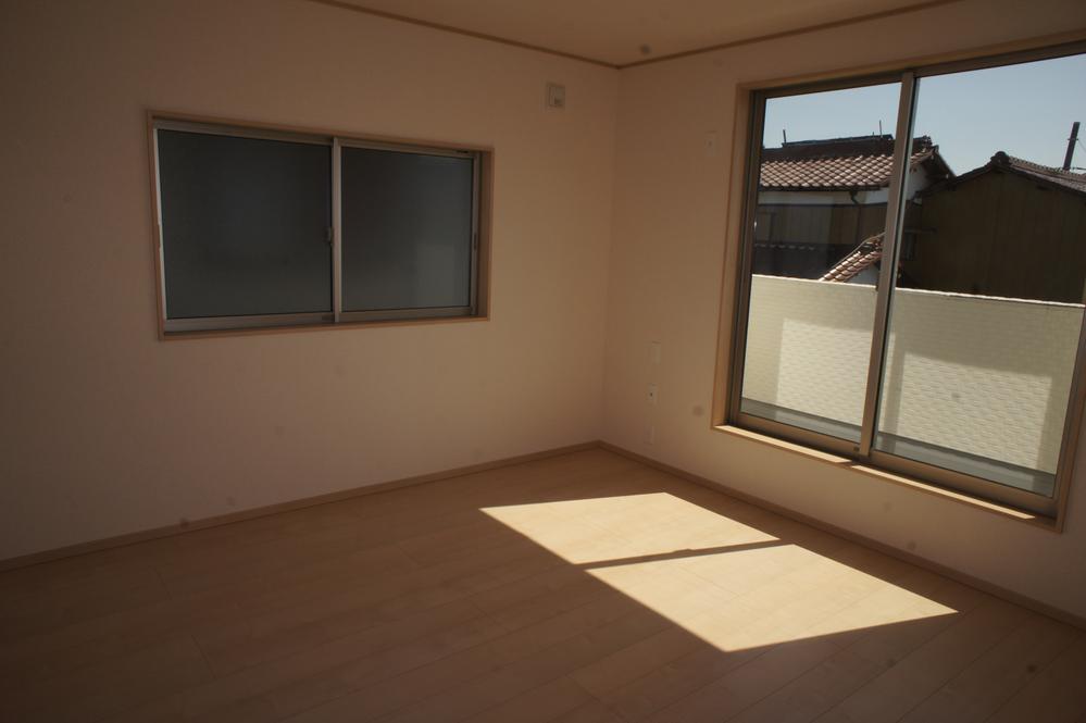 Non-living room. Indoor (September 2013) Shooting