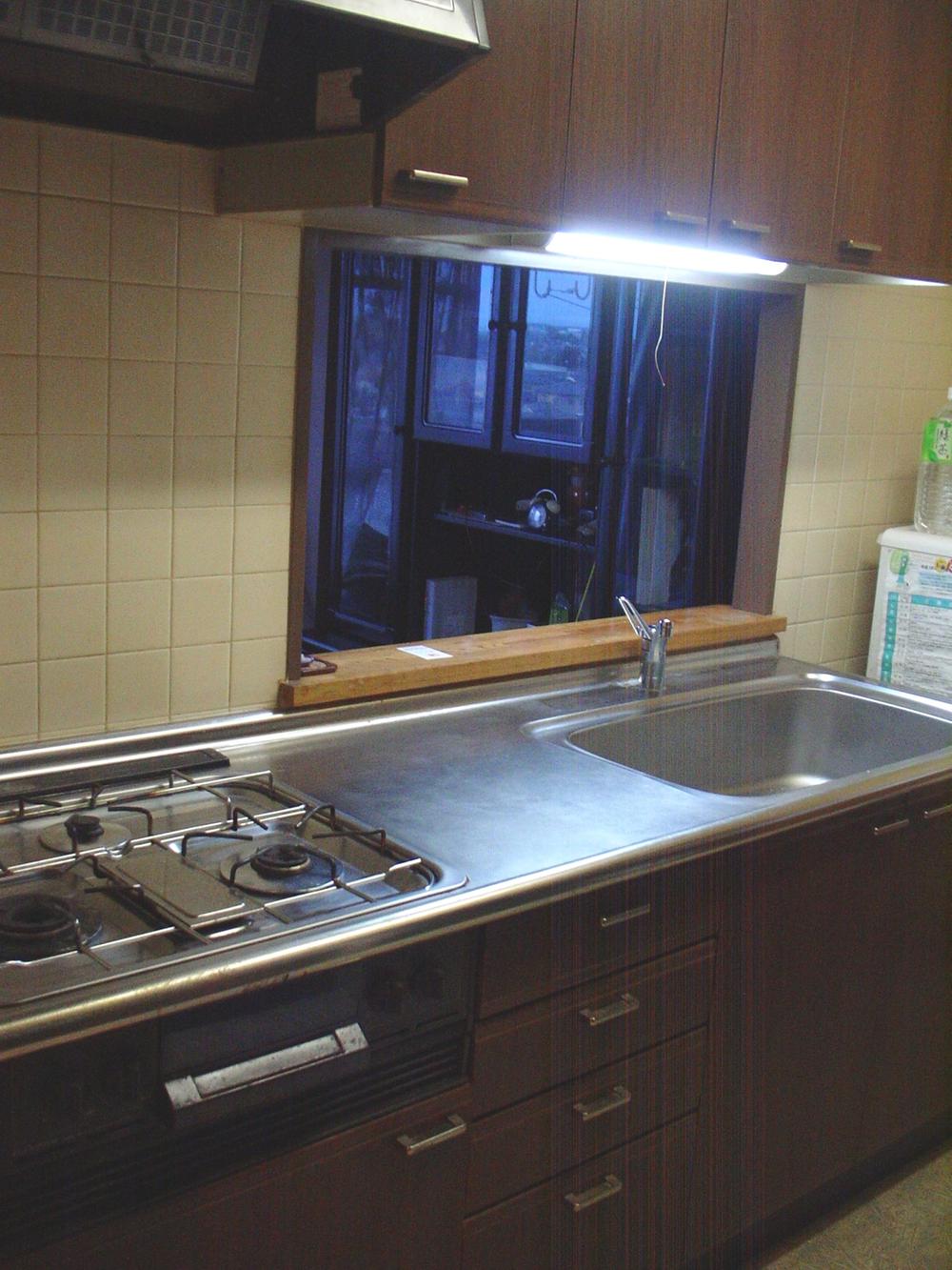 Same specifications photo (kitchen). Same construction type