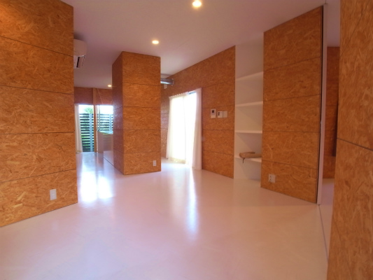 Living and room