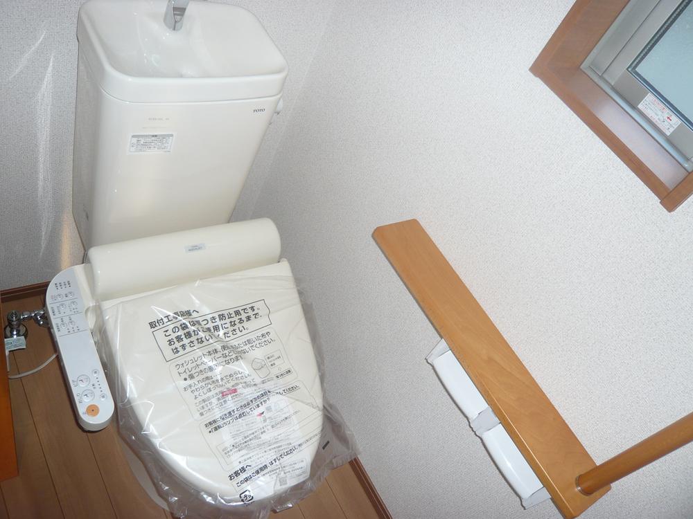 Toilet. Since the washlet of assembly type for easy repair and maintenance (^ ^) Bruno