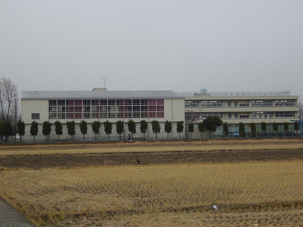 Primary school. 1533m to Ota City TatsuAsahi Elementary School