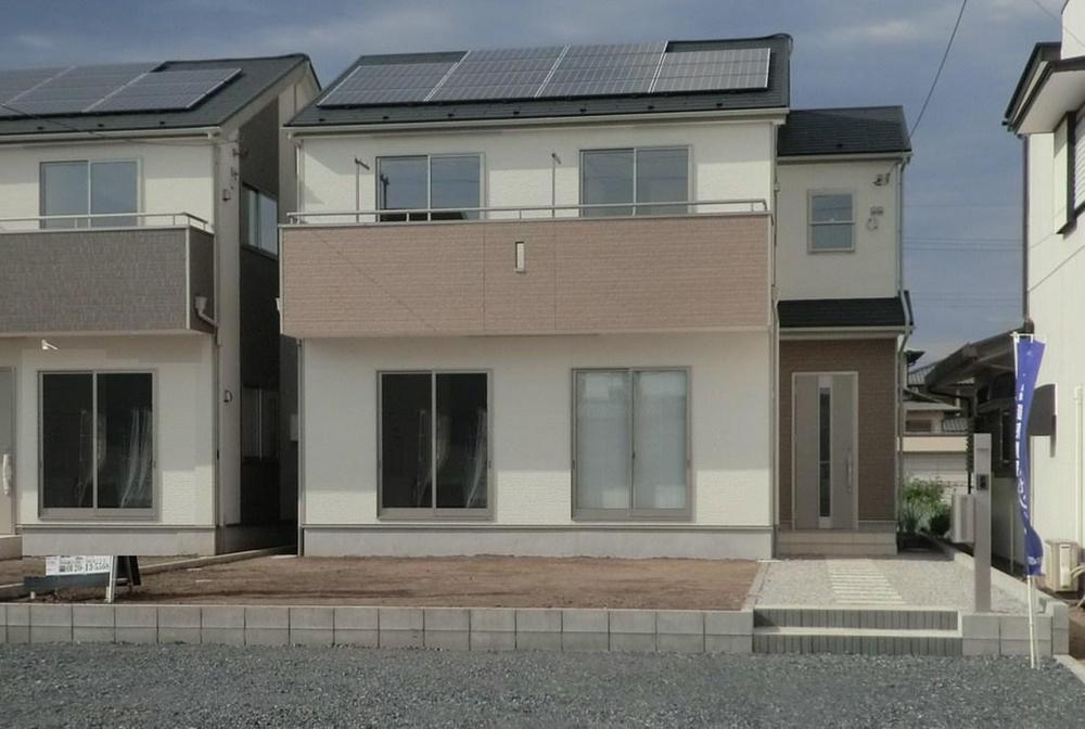 Local appearance photo. The building is hard to burn strongly in earthquake Dairaito method. Since the outer wall is using a high-performance outer wall dirt runs down in the rain, Beautiful and long-lasting