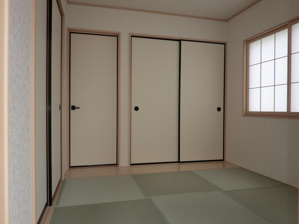 Non-living room. Japanese-style room is a fashionable Hanjotatami