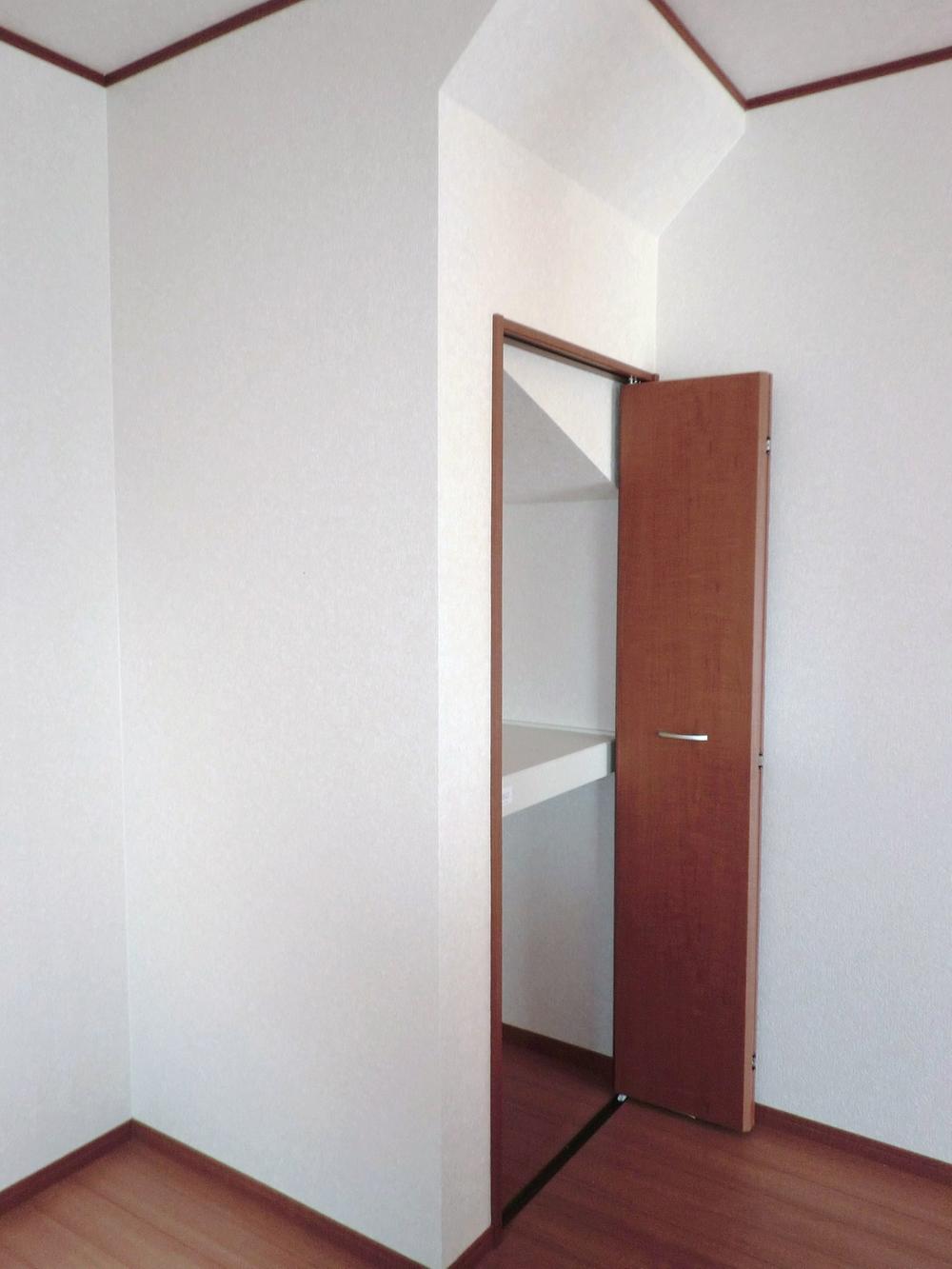 Receipt. It is convenient there is housed in the kitchen side