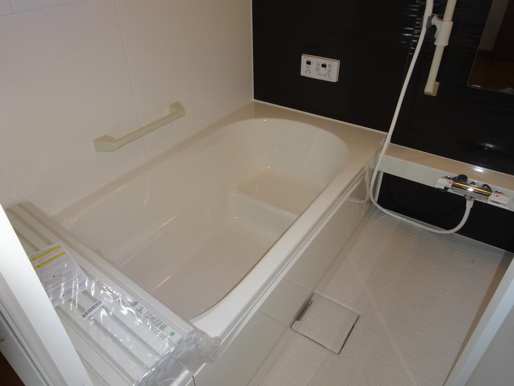 Bathroom. 1 Building bathroom