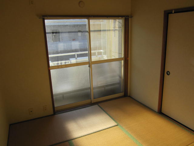 Other room space