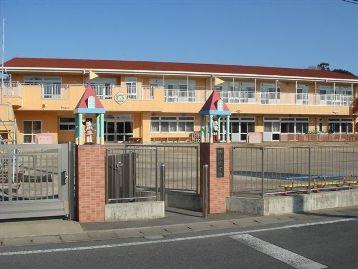 kindergarten ・ Nursery. Kyuhaku to nursery school 1476m