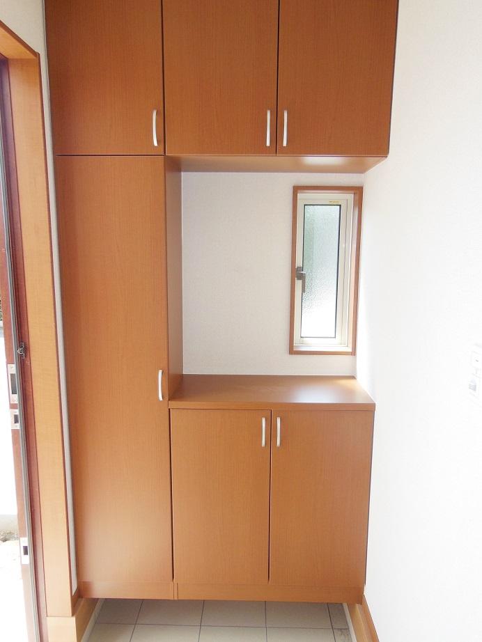 Same specifications photos (Other introspection). Entrance storage ・ The company construction cases