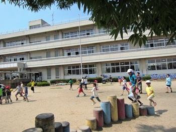 Primary school. 647m to Ota City TatsuAsahi Elementary School