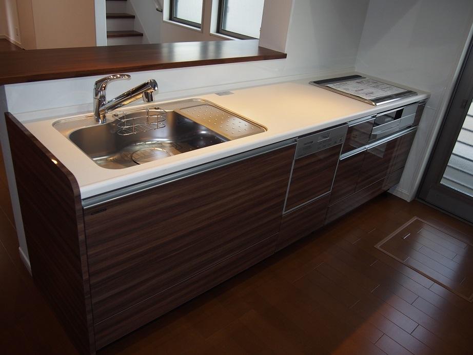 Kitchen. Indoor (June 2013) Shooting