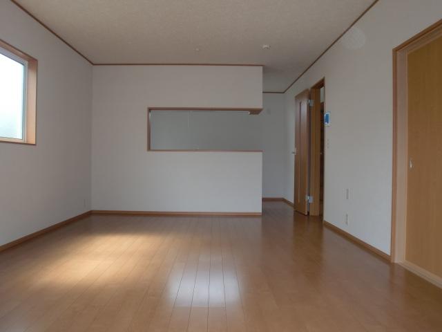 Same specifications photo (kitchen). The company construction cases