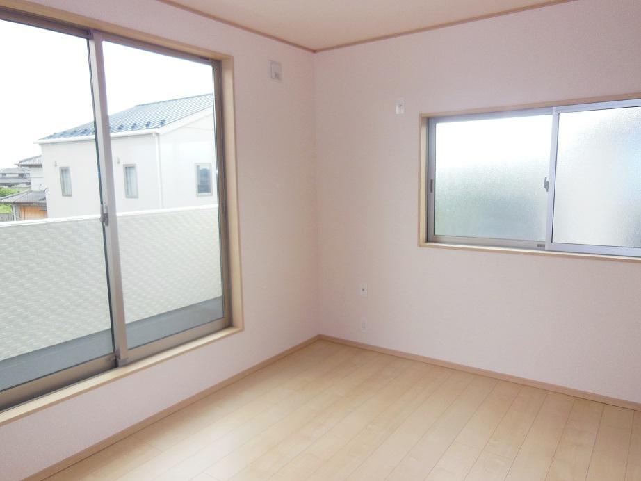 Non-living room. 2F Western-style