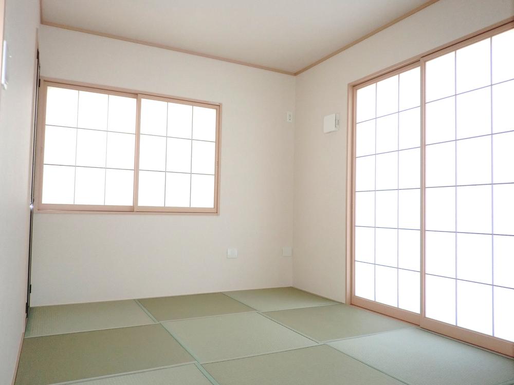 Other introspection. Japanese-style room is a fashionable Hanjotatami
