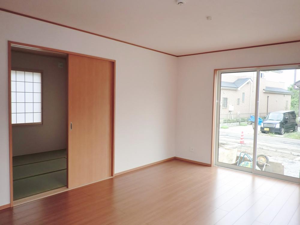 Other. Since the living room and Japanese-style room is a between continued'm also possible use of integral (^ O ^) / 