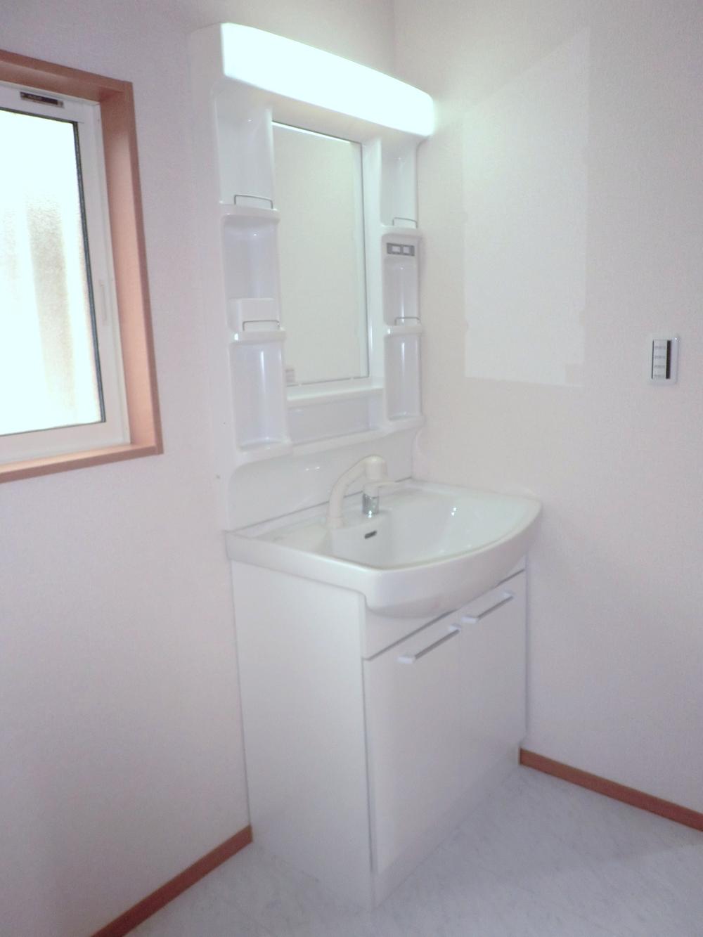 Wash basin, toilet. It is Vanity large bowl