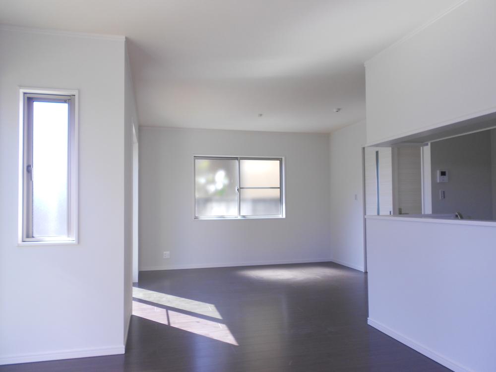 Living. Room (August 2012) shooting